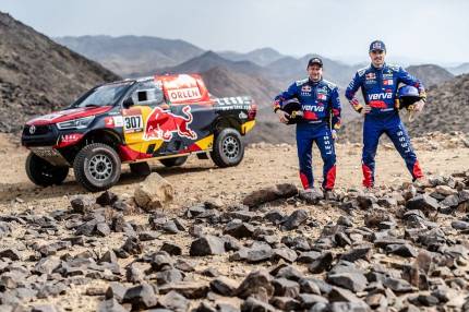Toyoty w rajdzie Dakar 2021 - poradnik kibica